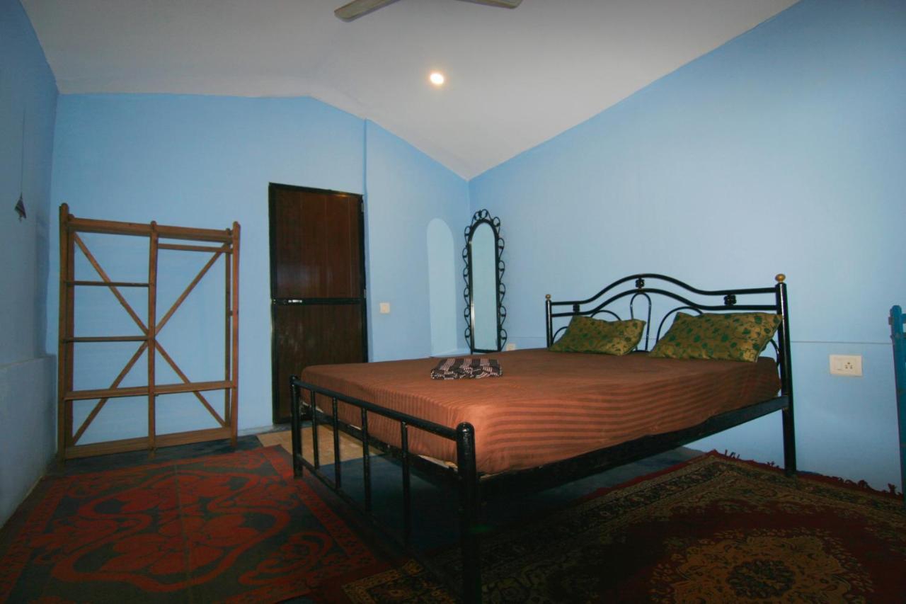 Rudra Holidays Guest House 아람볼 외부 사진